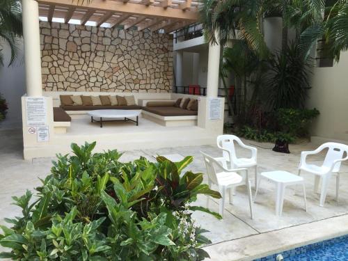 Condo Hotel 2 bedroom on 5th avenue