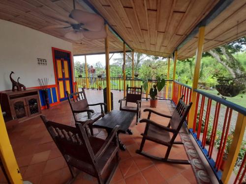 ทัศนียภาพภายนอกโรงแรม, Finca La Colmena De Don Juaco in มอนเตเนโกร