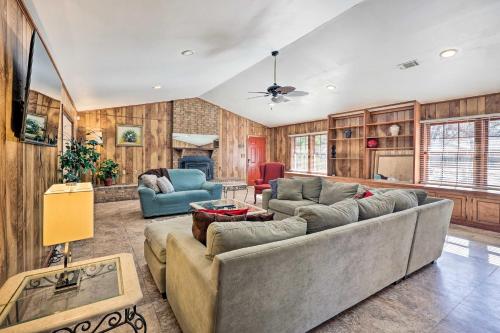 . Recently Renovated Luxurious Relaxing Retreat