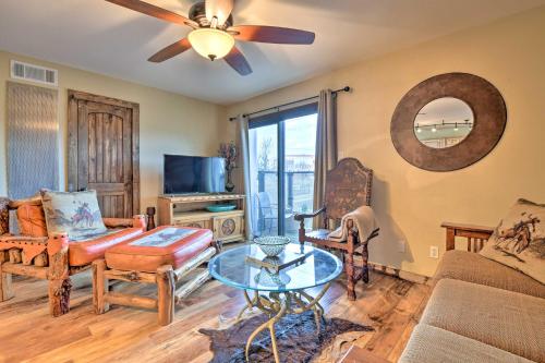 Rustic Fort Worth Apt with Balcony, Near Dtwn! - Apartment - Fort Worth