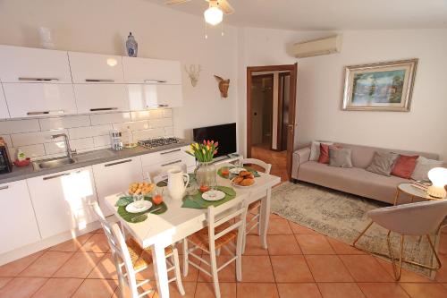  Casa Elisa, trilocale a Peschiera del Garda in Peschiera del Garda