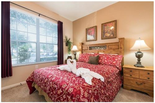 Three BR * 2 Miles to Disney pool free WiFi - image 14