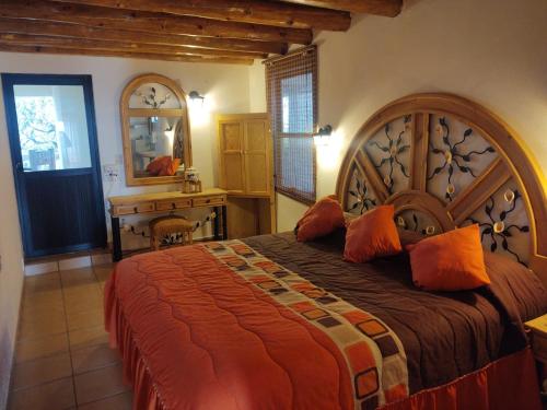 Hotel Mansión Tarahumara Room Type - Deluxe Queen Room