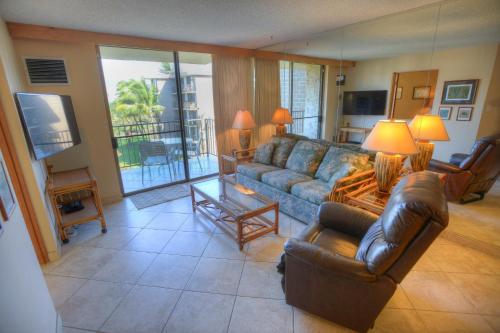 Kauhale Makai 528 1 Bedroom Ocean View Fully Renovated Pool - image 6