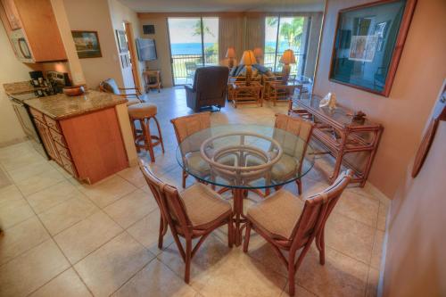Kauhale Makai 528 1 Bedroom Ocean View Fully Renovated Pool - image 10