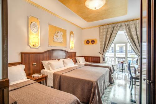 Nakissa Inn – Rome