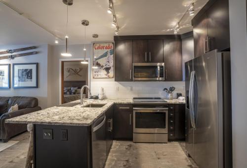 Ski Slope View Remodeled Zephyr Mountain Lodge Condo condo thumb 2
