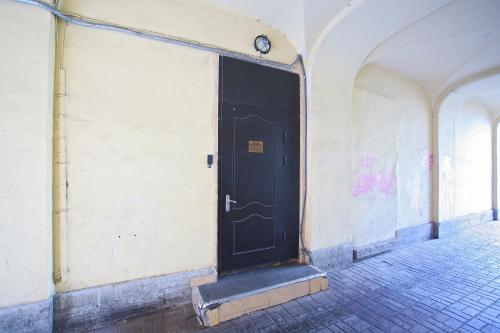 Rinaldi at Bolshoy Prospect - image 5