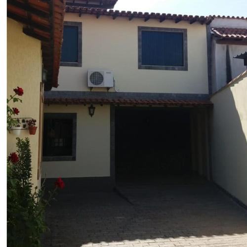 Casa de 02 quartos com conforto em Cabo Frio