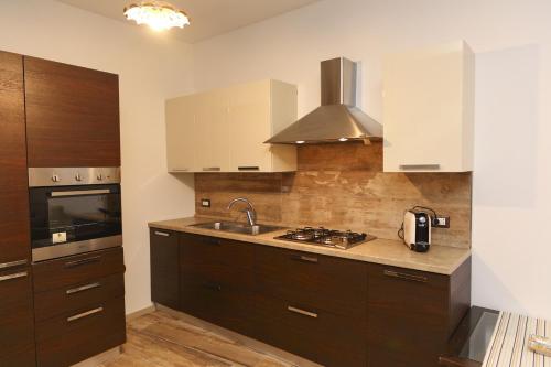 Apartment - Split Level image 7