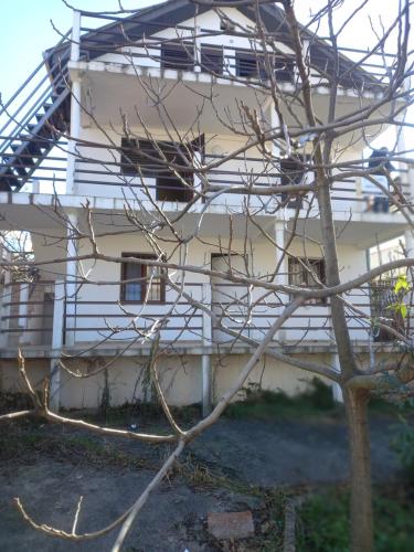 Regra Apartments