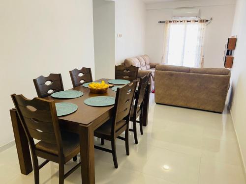 Entire 3 Bedroom Apartment in Galle