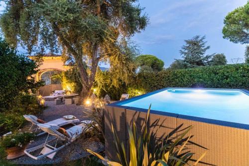 Villa Gianna, the Secret Interior Designer's Private Retreat with Pool - Accommodation - San Piero in Campo