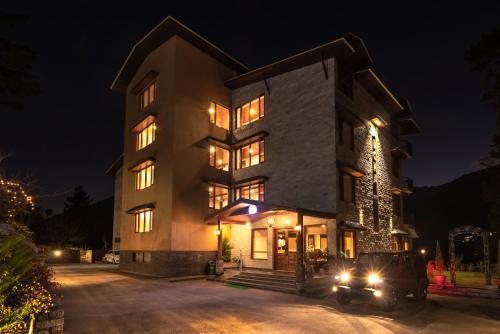 อโลกา รีสอร์ต (Aloka Resort) in ทิเบตัน โคโลนี