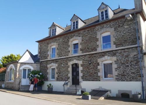 La Jacarandière (La Jacarandiere) in Les Forges