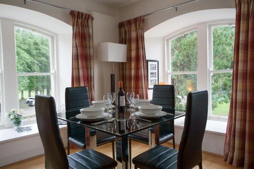 設施, Old School Apartments With A View in 奧古斯都堡市中心