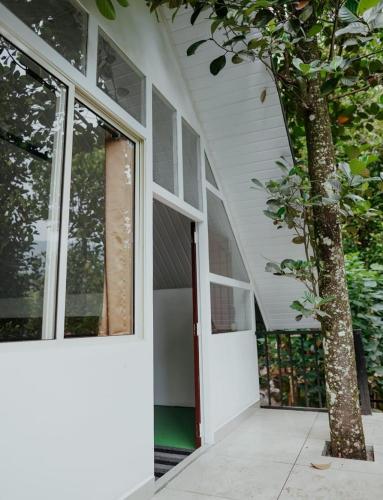 Mithra Holiday Cottages By Lexstays