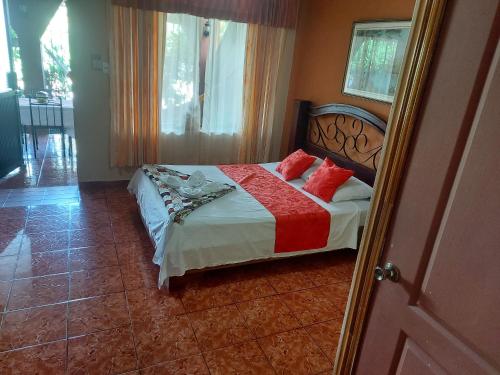Double Room - Disability Access image 6
