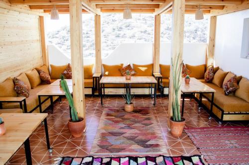 Mouja Surf Camp – Taghazout, CO