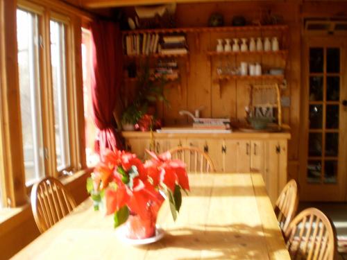 銀江阿朵比住宿加早餐旅館 (Silver River Adobe Inn Bed and Breakfast) in 法明頓市中心