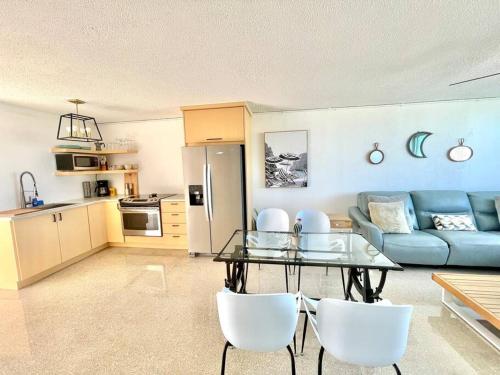Ocean & City View 3BR PH, Heart of Santurce Nightlife