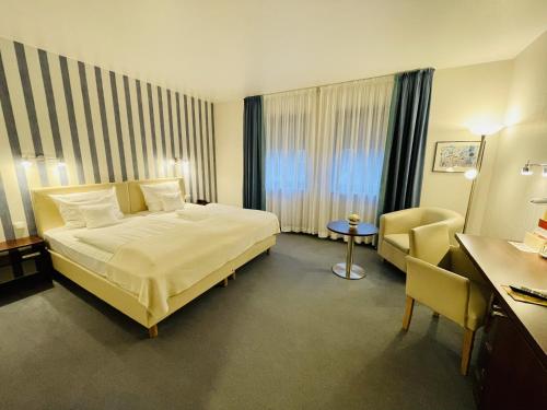 Schloss Hotel Herborn Room Type - Standard Double Room