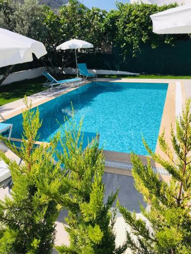 Modern newly built 4 bedroom villa with pool and garden in Central Hisaronu
