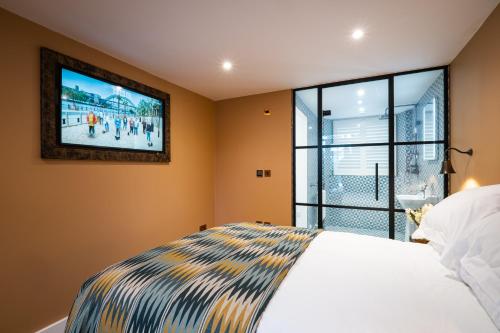 The White House Room Type - Small Double Room with Terrace