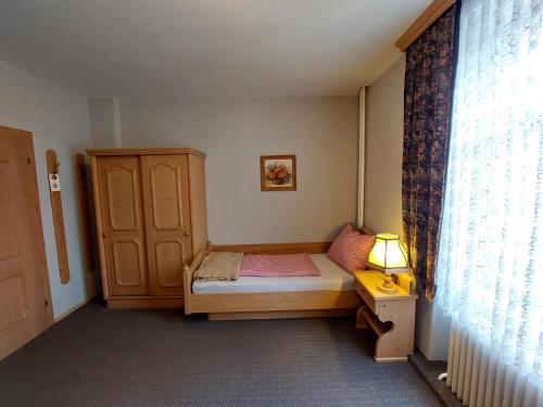 3 Raben - Leoben - Zimmer für Geschäftsreisende, Urlauber, Monteure und Handwerker, Polski Pensjonat Austria, Leoben (fotografie 10)