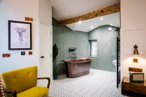 The White House - Off-Site Health Club & Spa 2 minute walk away in 温德米尔