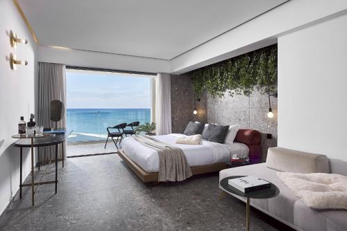 Dyo Suites, Retimno