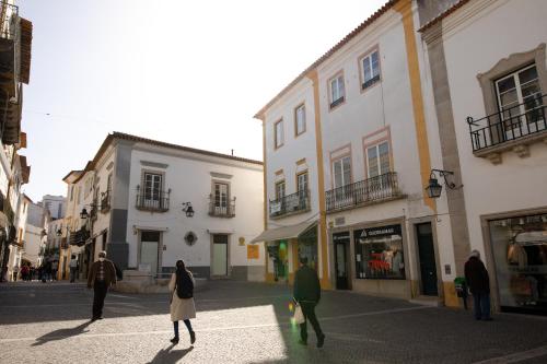  Casas da Avó Alsira, Pension in Évora