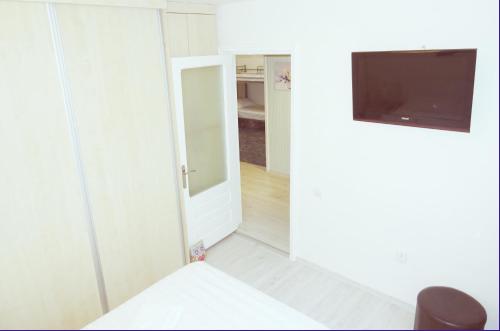 Smart Apartament - image 4