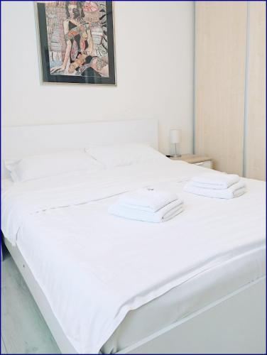 Smart Apartament - image 2