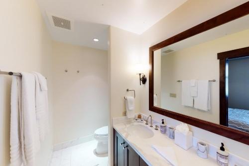 Lionshead Condo Unit 519