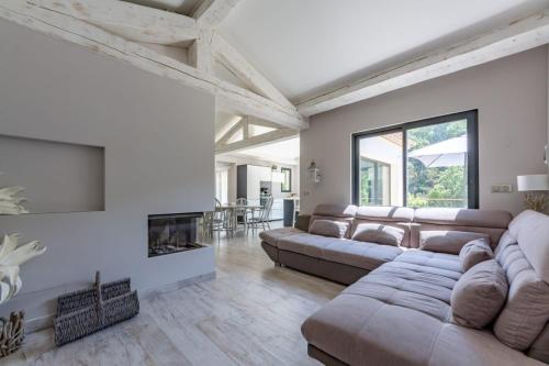Villa Privée - Les Trois J - Charme & Bien-être - image 3