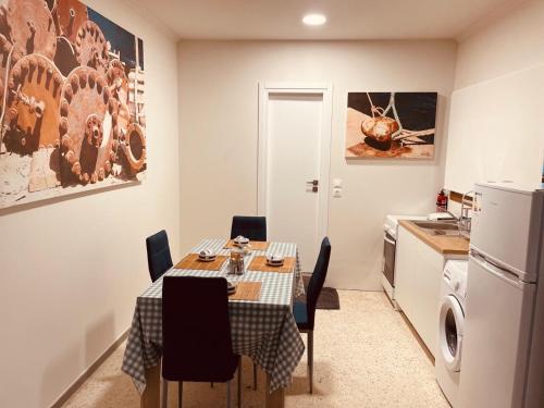Athens Cozy DownTown Apartment