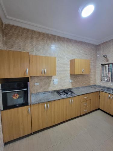 3 bedroom luxury apartment