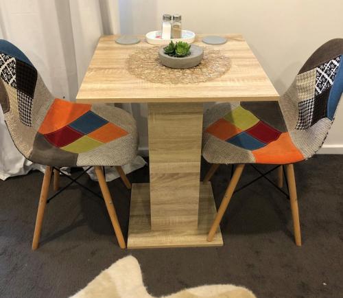 Facilities, Ange's BnB - Self Contained Unit with Ensuite in Dandenong South