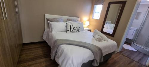 Spacious Cottage, Mount Road (фото 8)