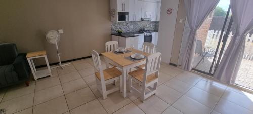 Spacious Cottage, Mount Road (фото 5)