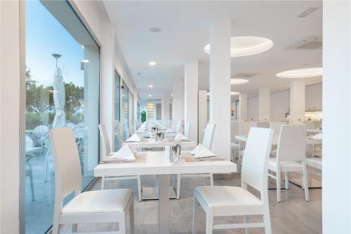 Trend Hotel Alcudia - image 11