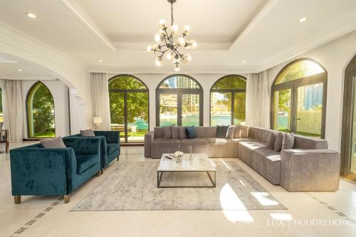 LUX - The Savoy Palm Villa - image 11