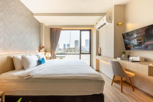 room detail thumbnail 0