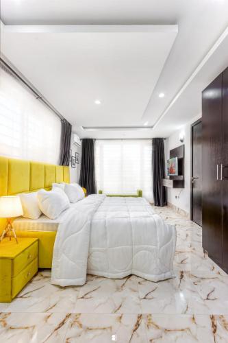 Worthy 3 Bedroom Abode in Lekki