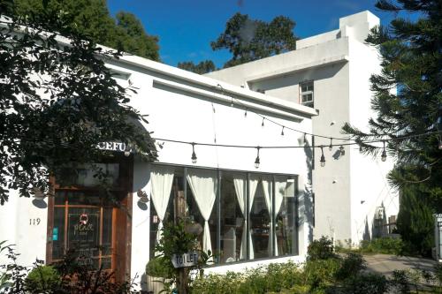 Exterior view, The peaceful village 小和 in Shoufeng Township