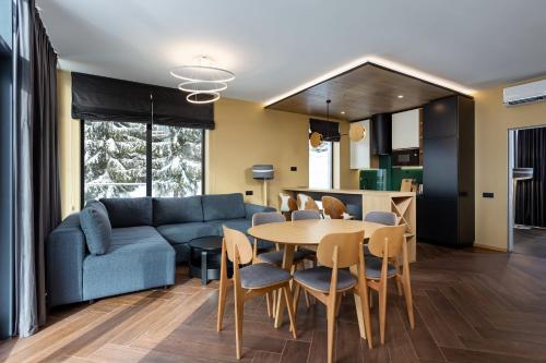 3 bedrooms, 4 beds