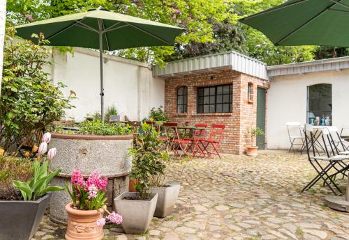 Dotări, Gasthaus Lammkontor in Husum