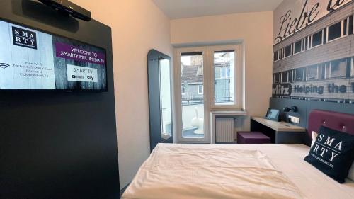 Single Room image 2