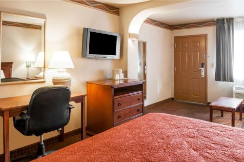 Quality Inn & Suites Las Cruces - University Area